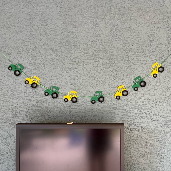 tractor party decorations 🚜 - Picture 7 of 14